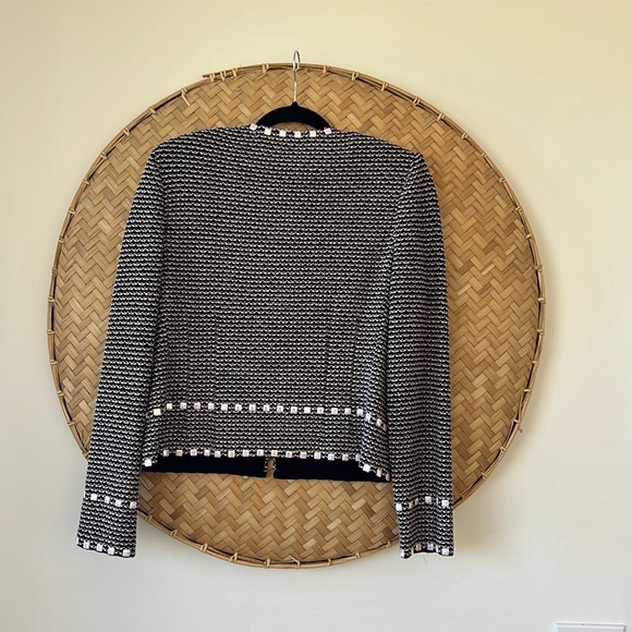 ST. JOHN COLLECTION BY MARIE GRAY STYLISH KNIT ZIPPER BLAZER WITH BEAD DETAILING - Picture 6 of 10